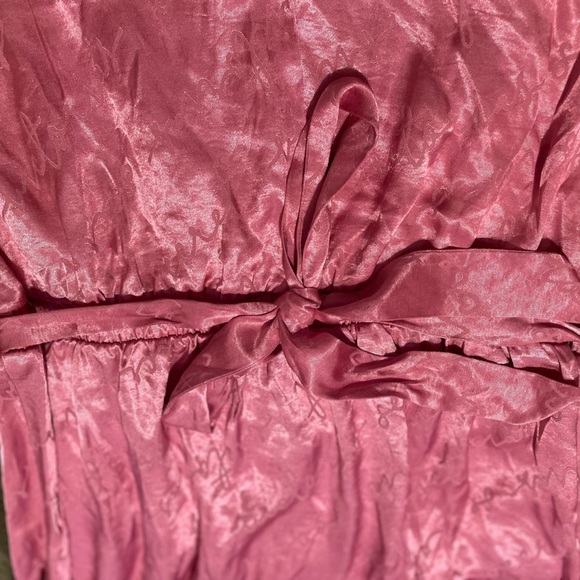 Victoria Secret silky romper/ sleepwear intimates, Size XL, EUC - Picture 6 of 6